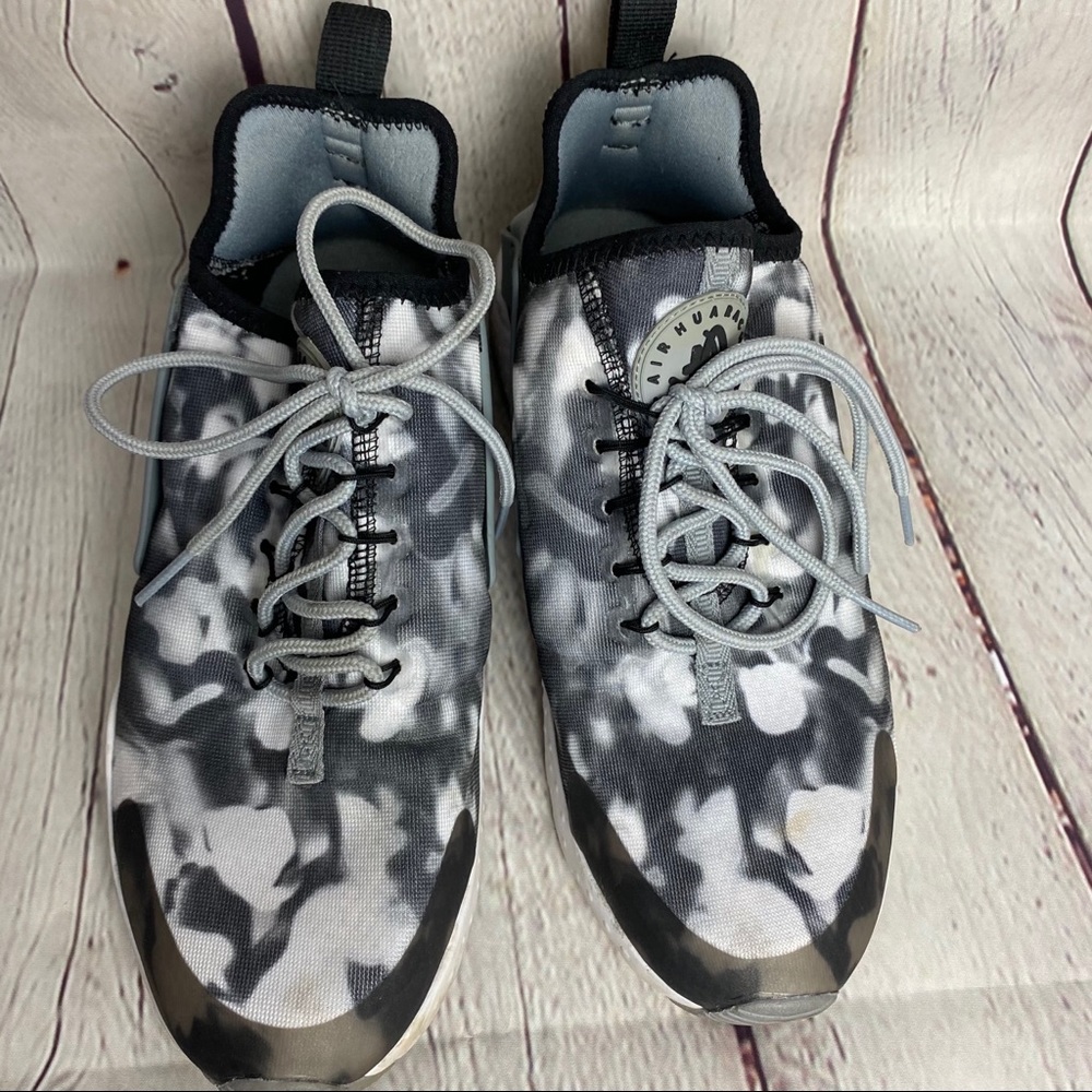 Rare Camo Huarache Nike Sneakers - Picture 4 of 6